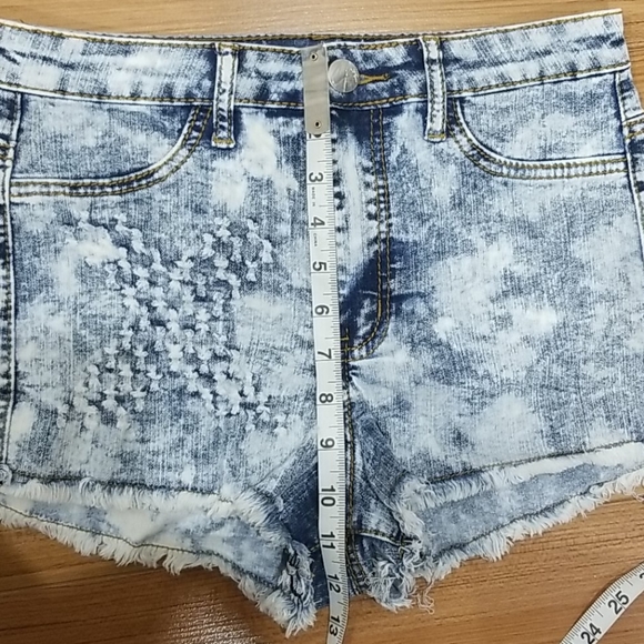 High Rise Acid Wash Stretchy Denim Shorts - Picture 6 of 9